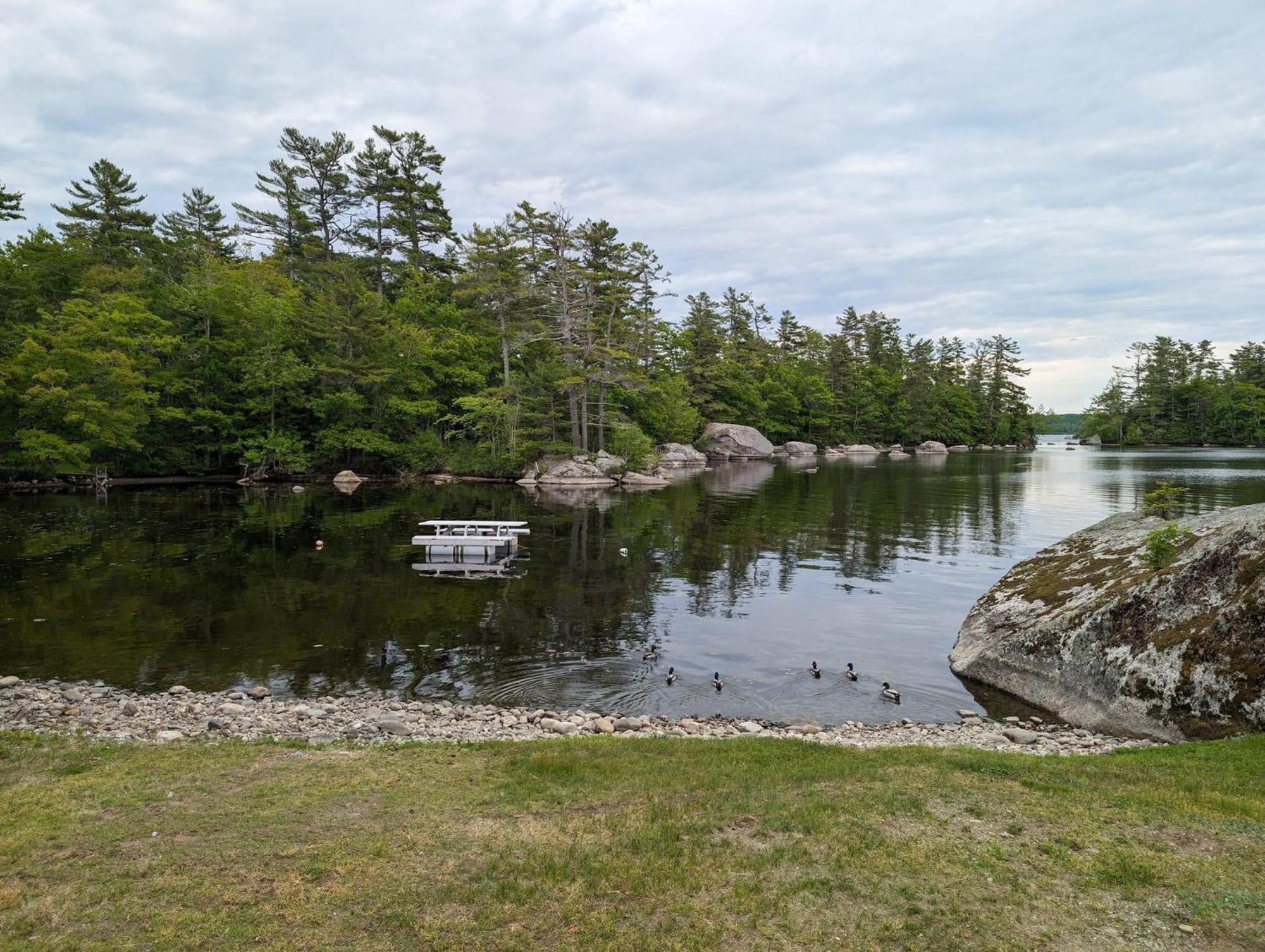 Alamoosook Lakeside Inn Orland ภายนอก รูปภาพ