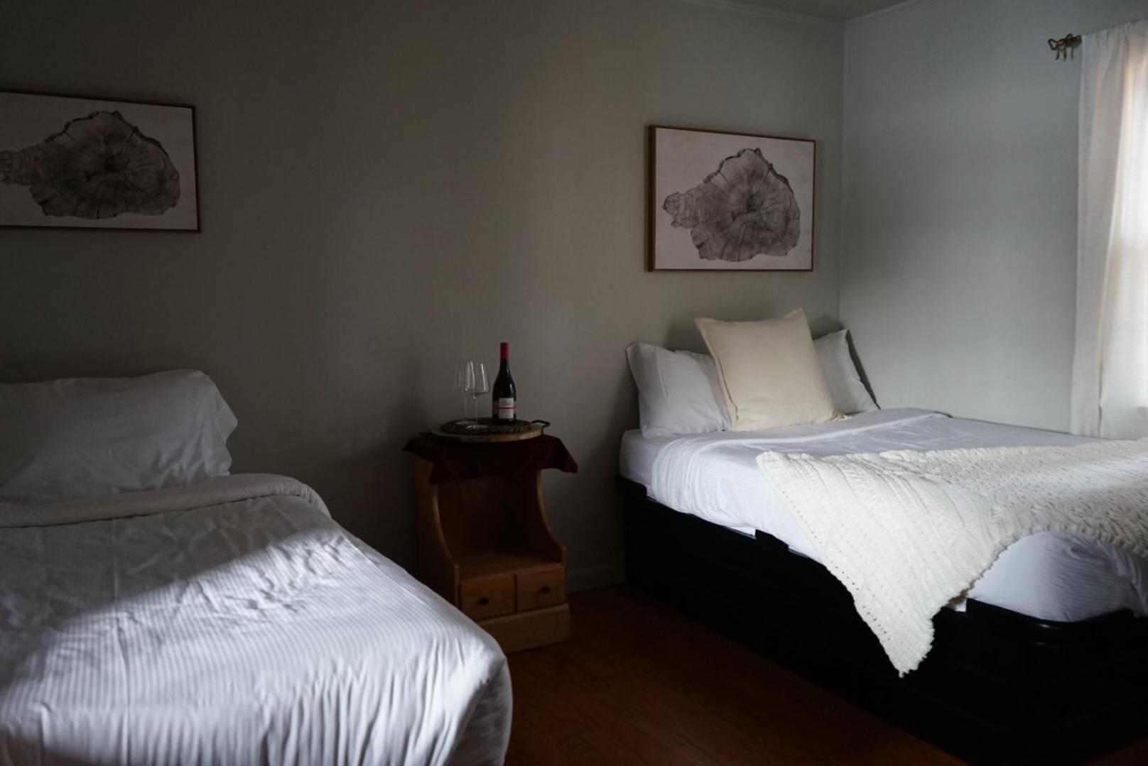 Alamoosook Lakeside Inn Orland ภายนอก รูปภาพ